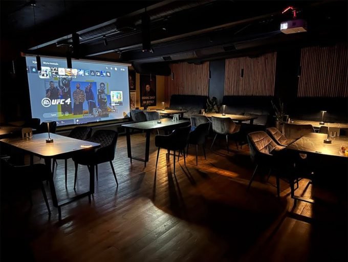 Кіберклуб Pride Esports Premium Lounge