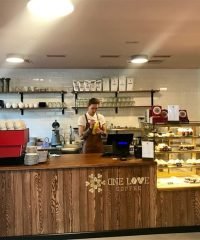Кофейня ONE LOVE coffee во Дворце Украина