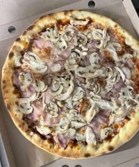 Смачнісіма — доставка піци у Вишневе