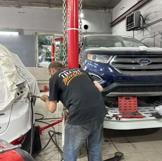 СТО та Кузовний центр  IRON Master