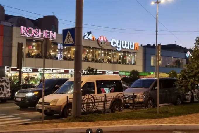 Ресторан «Сушия» біля Південного вокзалу