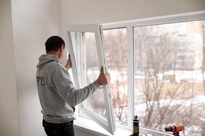 Віконний Кулібін — Регулювання пластикових вікон