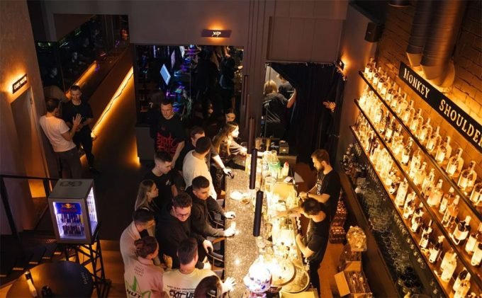 Кіберклуб Pride Esports Premium Lounge