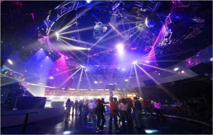 Ночной клуб Sky Hall