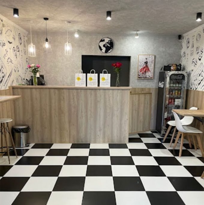 Ресторан суші 