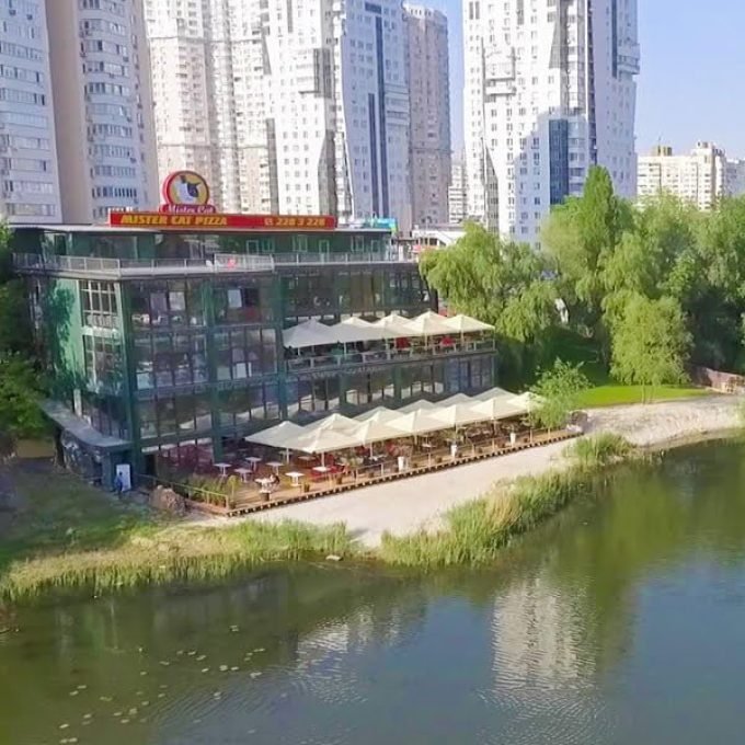 Ресторан Mister Cat на Позняках