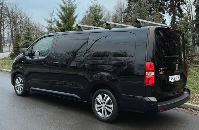 VanRent - прокат вантажних бусів у Києві