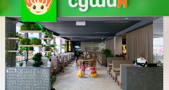 Ресторан «Сушия» у ТРЦ Dream Yellow