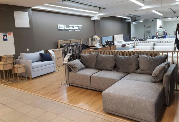 Торговий центр Б-52 МЕБЛІ