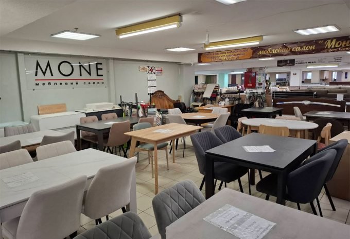 Торговий центр Б-52 МЕБЛІ