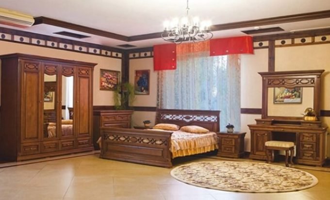 Мебель из дерева