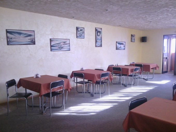 Пиццерия Белиссима на Левом берегу - интерьер зала