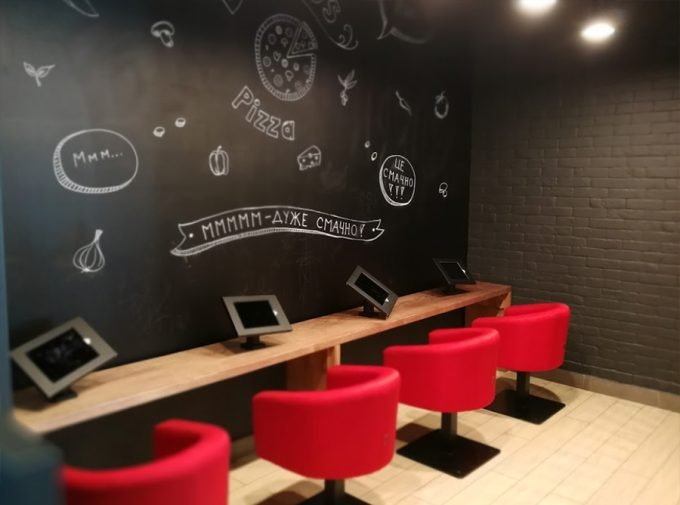 Domino’s Pizza в Billa на Ахматовой - игровая зона