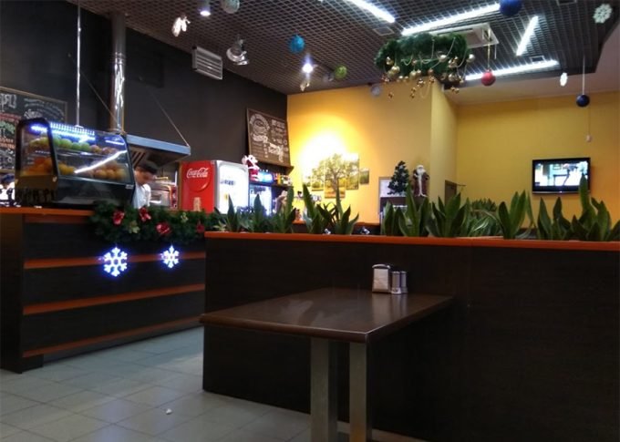 Пиццерия Fan-Pizza на Л.Курбаса - интерьер