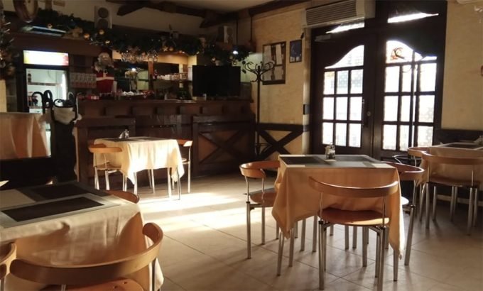 Пиццерия Гранд Пицца - интерьер