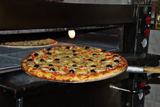 Пиццерия Инесса - горячая свежая пицца