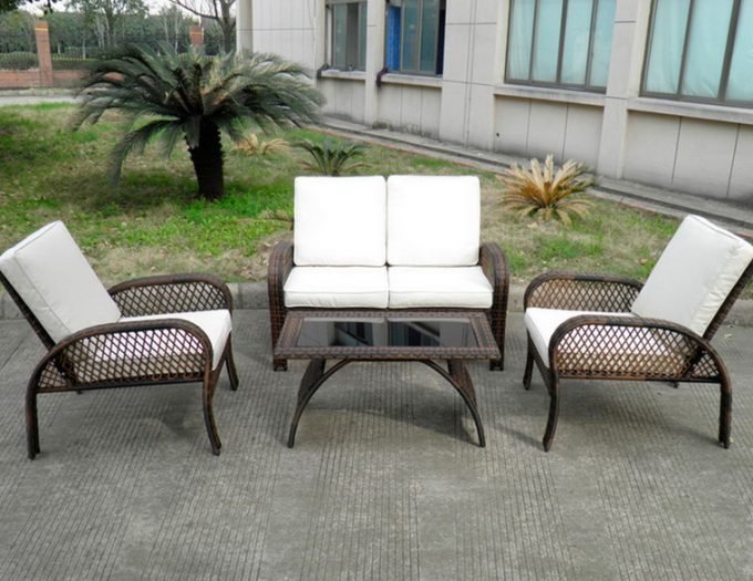 Магазин JYSK в ТЦ Полярный - садовая мебель