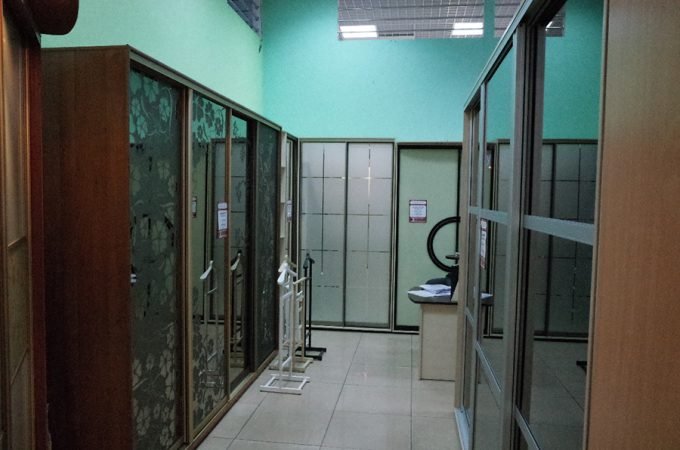 Магазин KUPE.UA в ТЦ Глобал - шкафы-купе