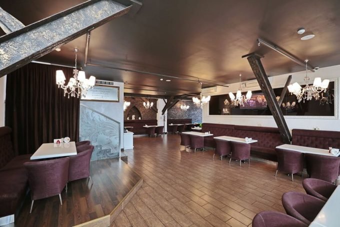 MAFIA в ТРЦ SkyMall - атмосфера