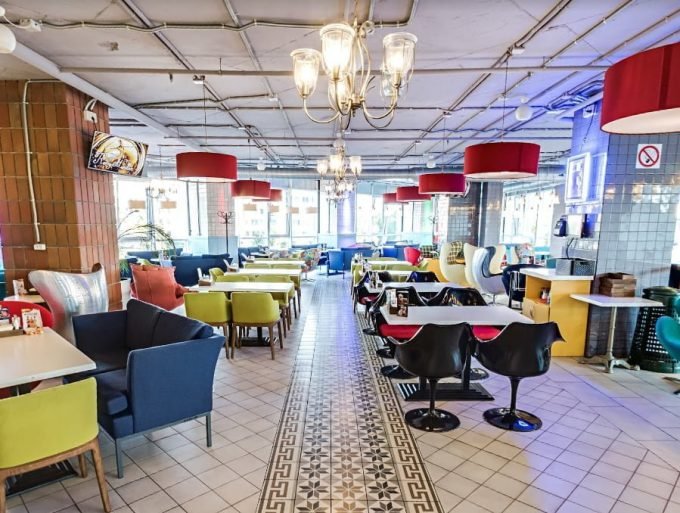 Пиццерия Mister Cat ВДНХ - интерьер