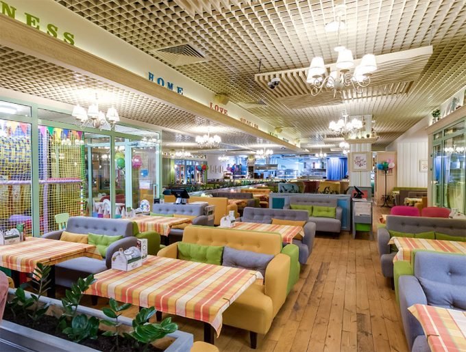 Pesto Café в ТРЦ Блокбастер - интерьер