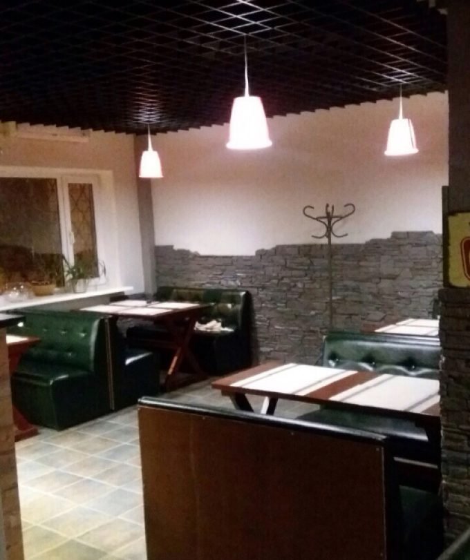 Pizza & Beer - интерьер пиццерии