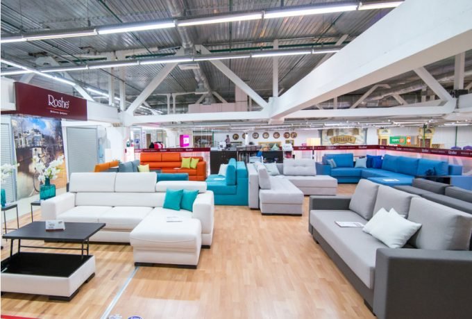 Салон ROSHE в ТЦ Даринок - мебель для дома