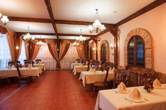 Пиццерия San-Marino - интерьер